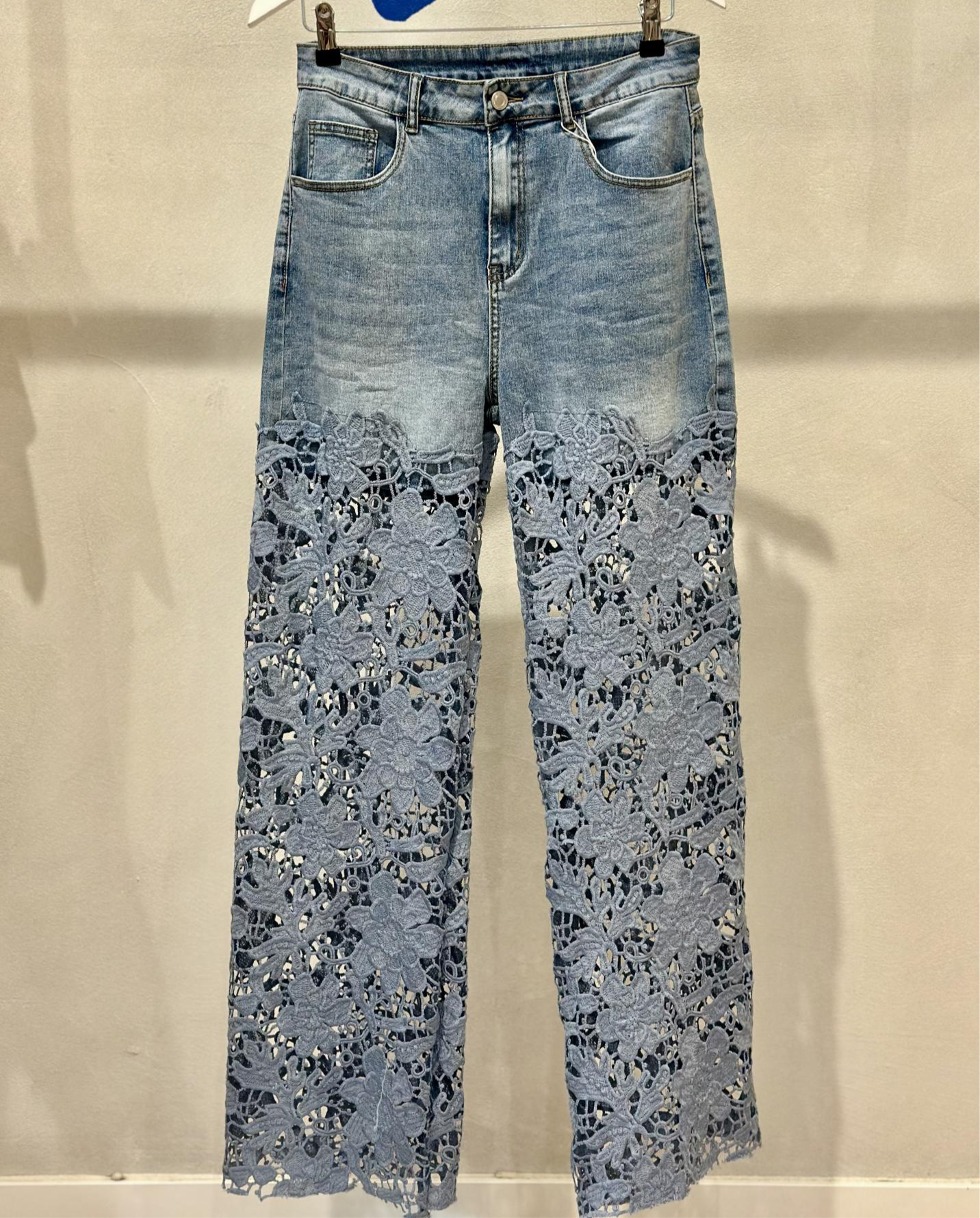FLORAL BLUE PANTS