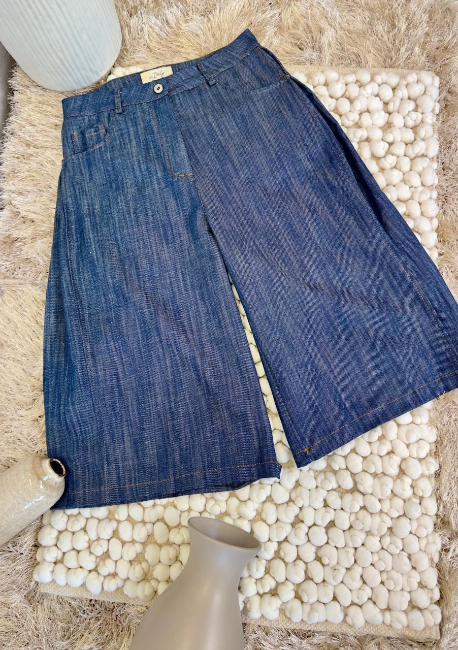 Bermuda Denim Chic